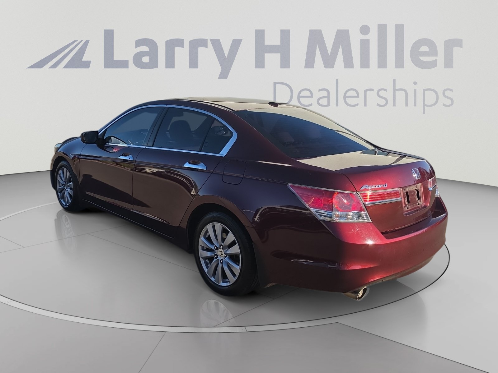 Used 2011 Honda Accord EX-L image 3
