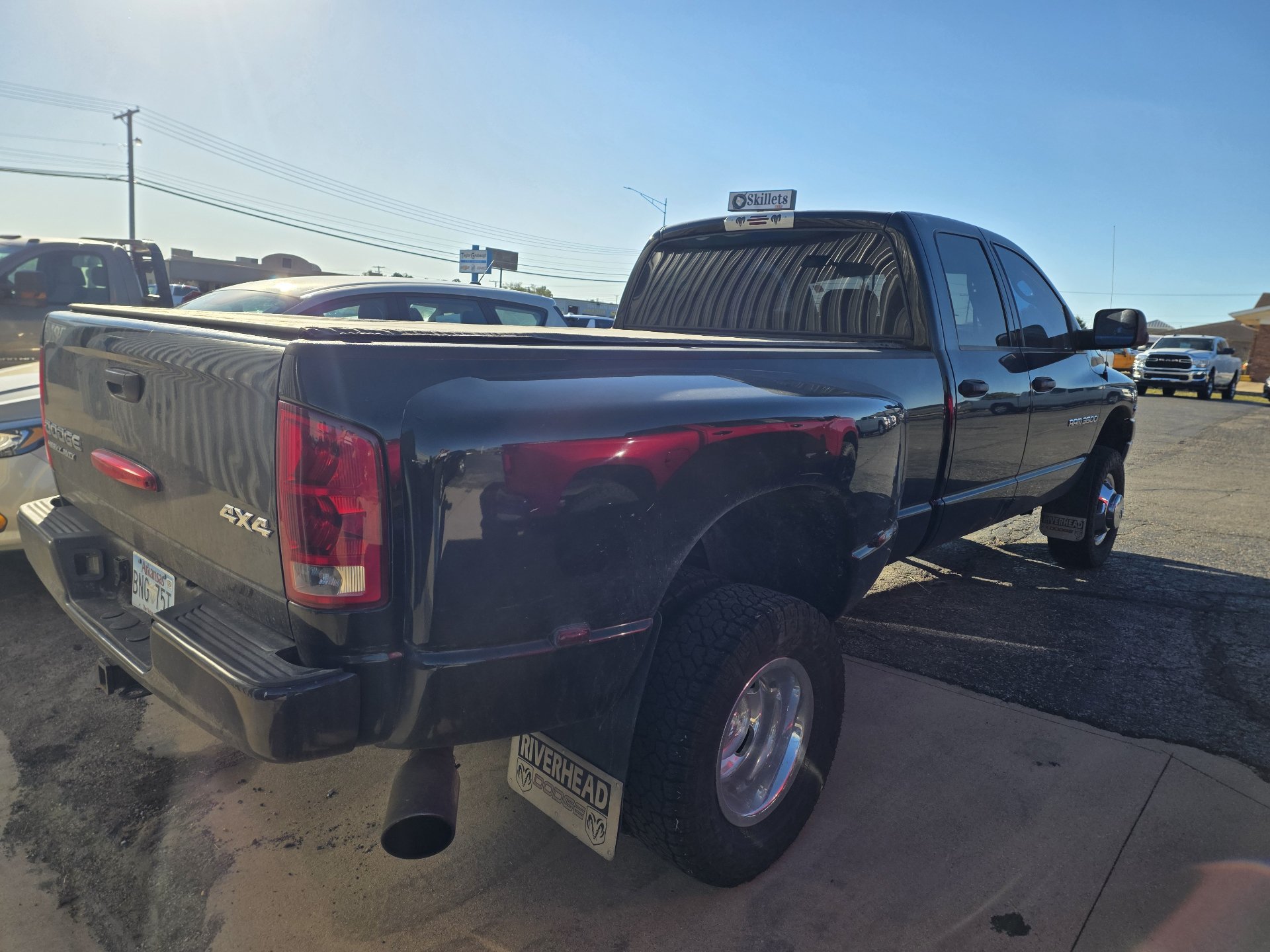 Used 2004 Dodge Ram 3500 Truck SLT w/ Trailer Tow Group AWD/4WD image 8