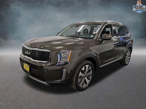 Used 2022 Kia Telluride S image 1