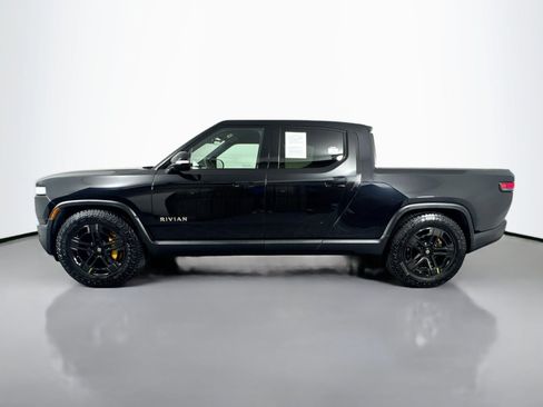 Used 2022 Rivian R1T Adventure image 9