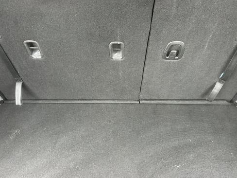 Used 2020 Kia Telluride LX image 17