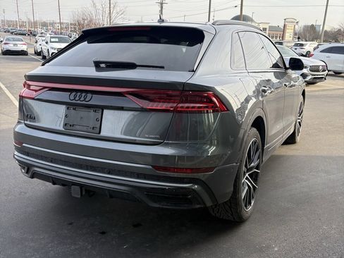 Used 2021 Audi Q8 Prestige w/ Prestige Package image 5