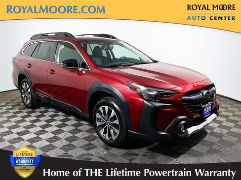 Used 2025 Subaru Outback Limited AWD/4WD image 1