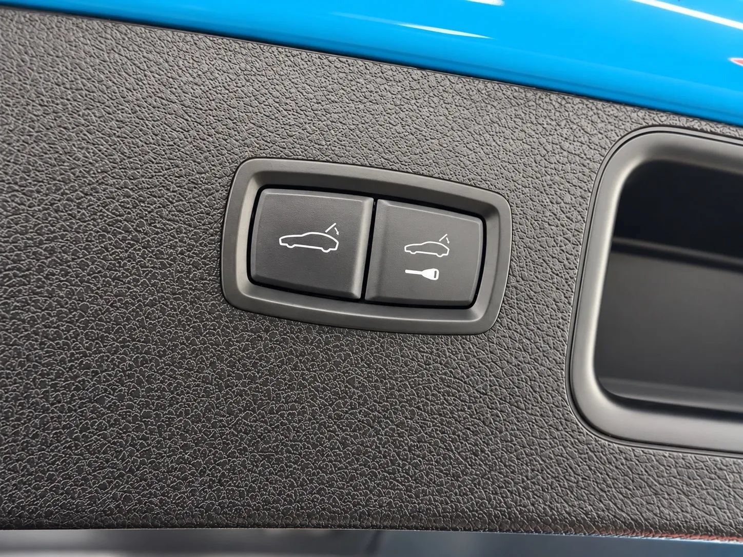 Used 2020 Porsche Macan S AWD/4WD image 19