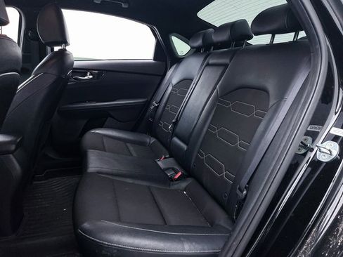 Used 2023 Kia Forte GT-Line image 34