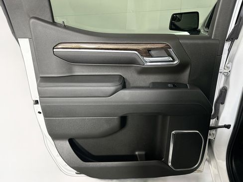 Used 2023 GMC Sierra 1500 Elevation image 25