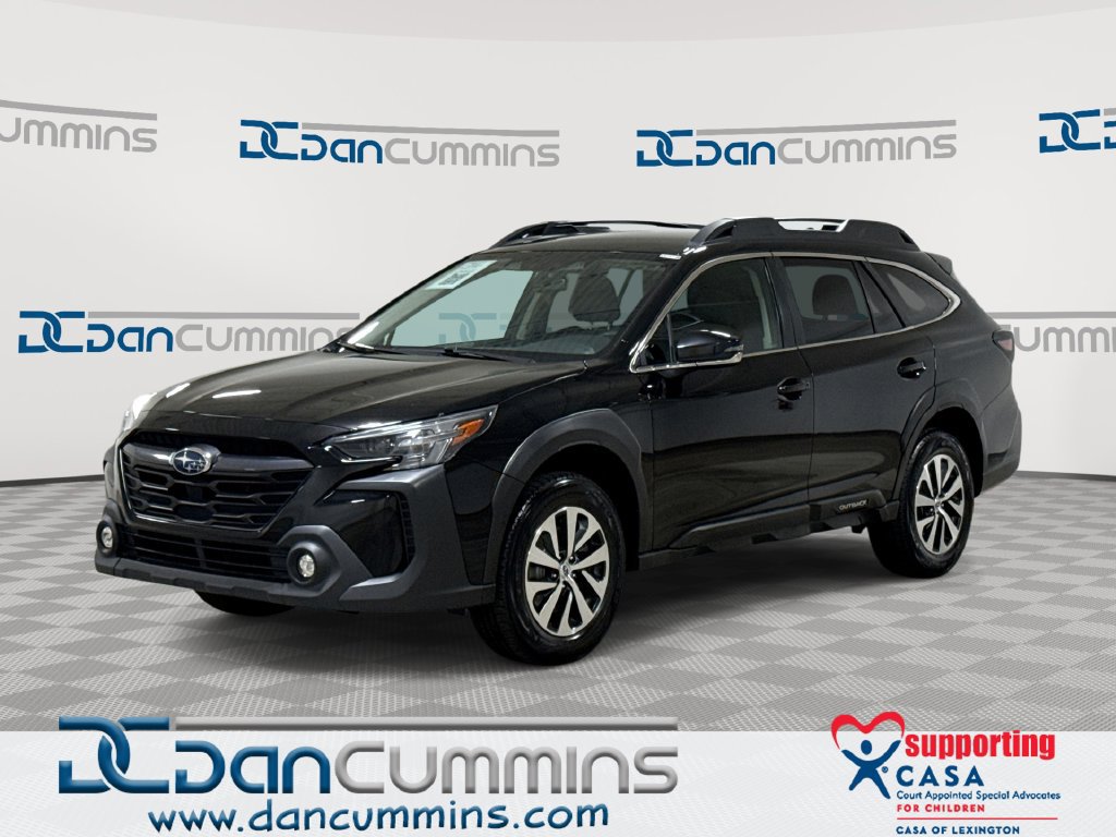 Used 2023 Subaru Outback Premium AWD/4WD image 1