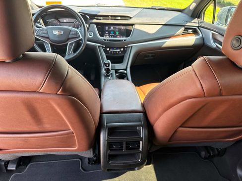 Used 2024 Cadillac XT5 Premium Luxury image 34