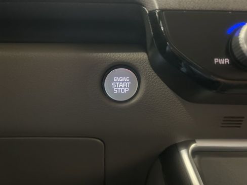 New 2026 Kia Carnival EX image 17