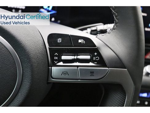 Certified 2025 Hyundai Elantra SEL image 19