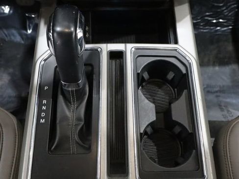 Used 2020 Ford F150 Lariat w/ Equipment Group 501A Mid image 37