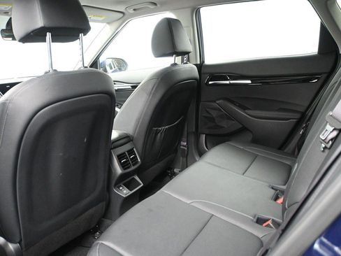 Used 2024 Kia Seltos EX AWD/4WD image 10
