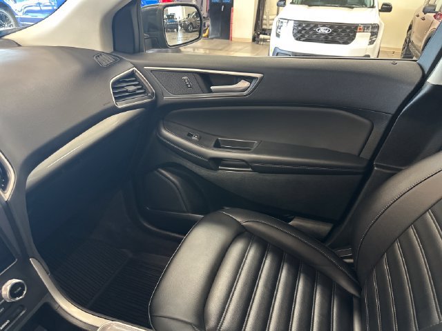 Used 2024 Ford Edge SEL w/ Convenience Package AWD/4WD image 27