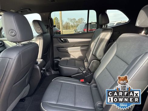 Used 2025 Buick Enclave Preferred image 10