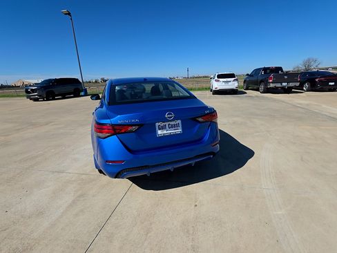 Used 2024 Nissan Sentra SV image 9