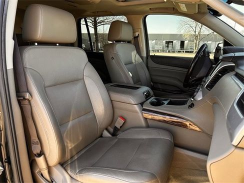 Used 2018 GMC Yukon SLT w/ Open Road Package image 30