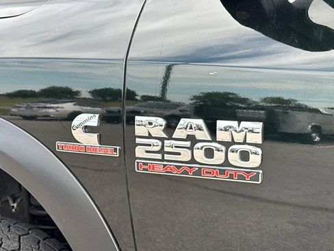 Used 2018 RAM 2500 Tradesman w/ Chrome Appearance Group image 24