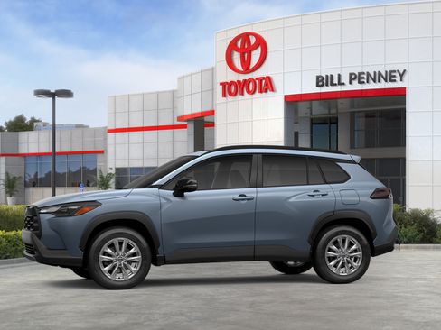 New 2026 Toyota Corolla Cross LE w/ Moonroof Package FWD image 3