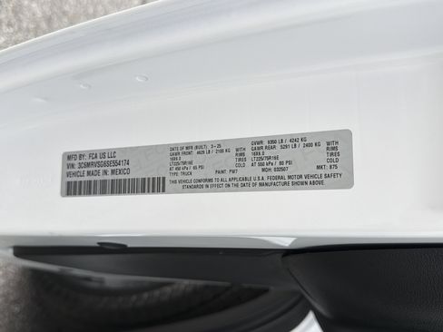 Used 2025 RAM ProMaster 3500 image 31