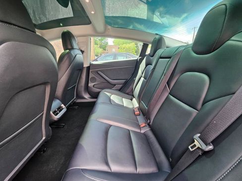 Used 2022 Tesla Model 3 Long Range AWD/4WD image 60