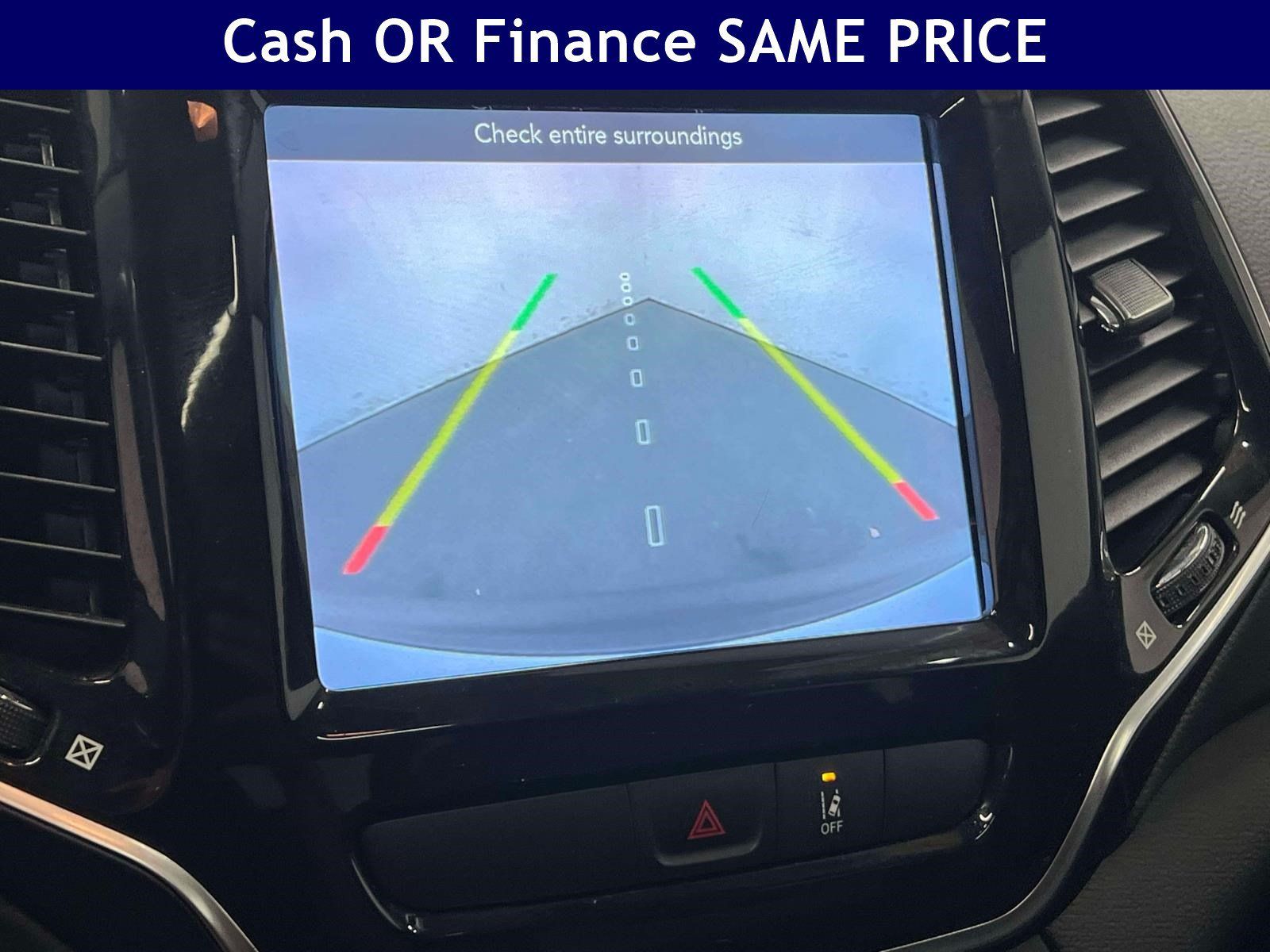 Used 2022 Jeep Cherokee Limited AWD/4WD image 29