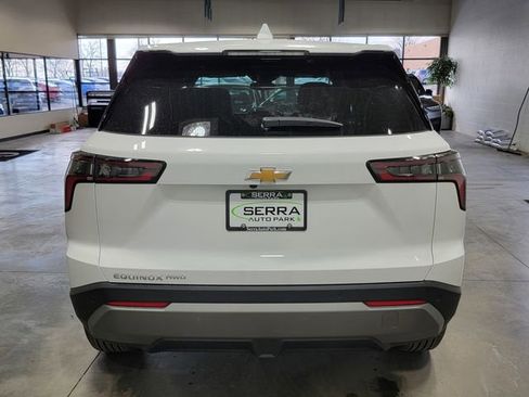 New 2026 Chevrolet Equinox LT FWD image 7