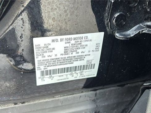 Used 2024 Ford Explorer XLT w/ Equipment Group 202A image 34