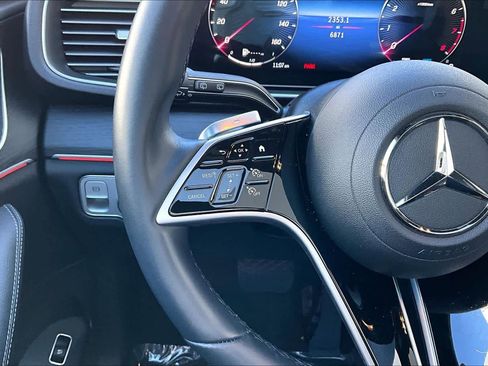 Used 2025 Mercedes-Benz GLE 350 4MATIC image 22