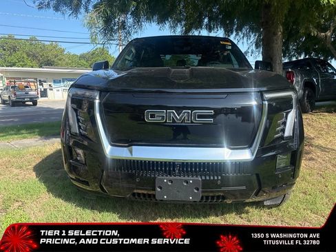 Used 2025 GMC Sierra EV Denali AWD/4WD image 2