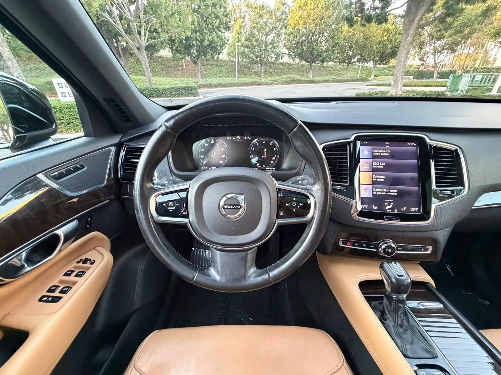 Used 2016 Volvo XC90 T6 Momentum AWD/4WD image 16