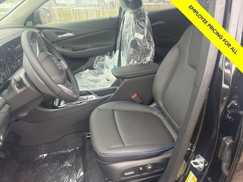 New 2026 Buick Encore GX Sport Touring image 12