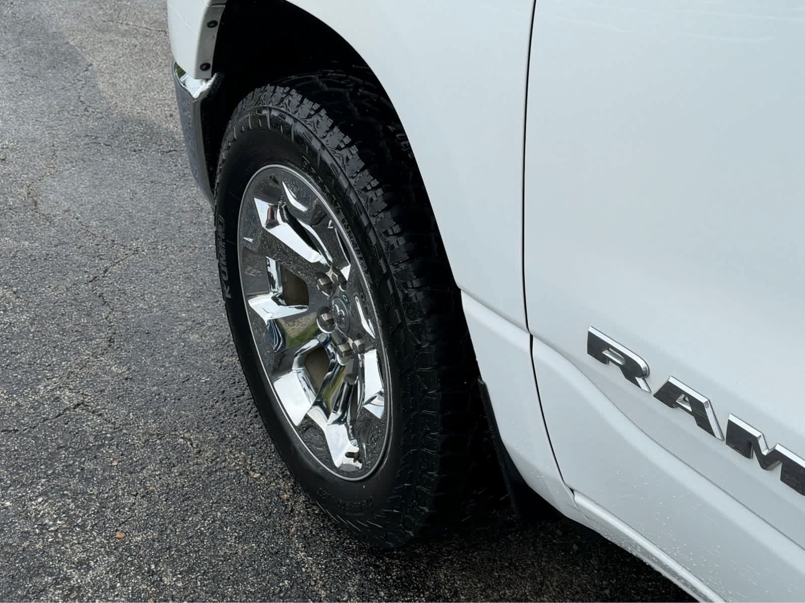 Used 2022 RAM 1500 Big Horn AWD/4WD image 7