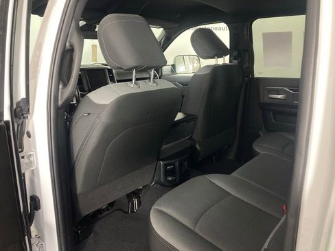 Used 2022 RAM 2500 Big Horn image 15