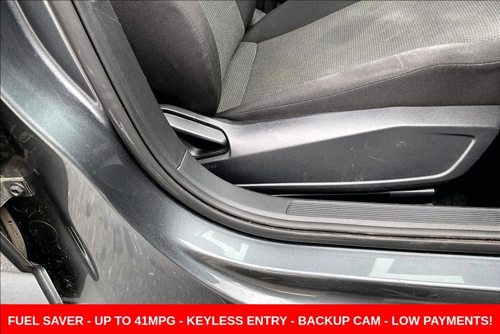 Used 2021 Volkswagen Jetta S FWD image 32