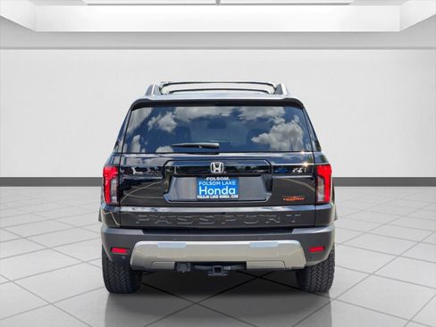 Certified 2026 Honda Passport TrailSport image 6