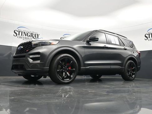 Used 2020 Ford Explorer ST w/ ST Street Pack image 19