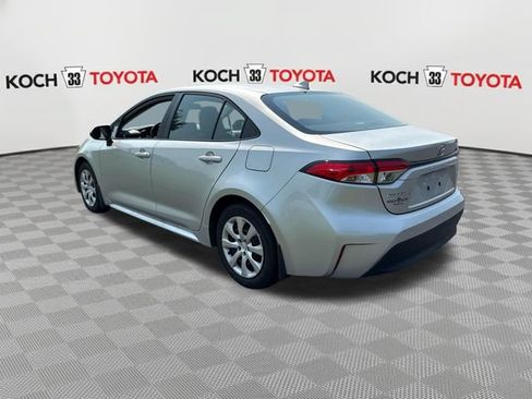 Used 2024 Toyota Corolla LE FWD image 6