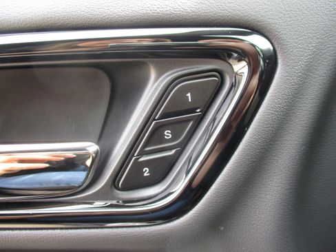 Used 2024 Dodge Durango GT AWD/4WD image 36