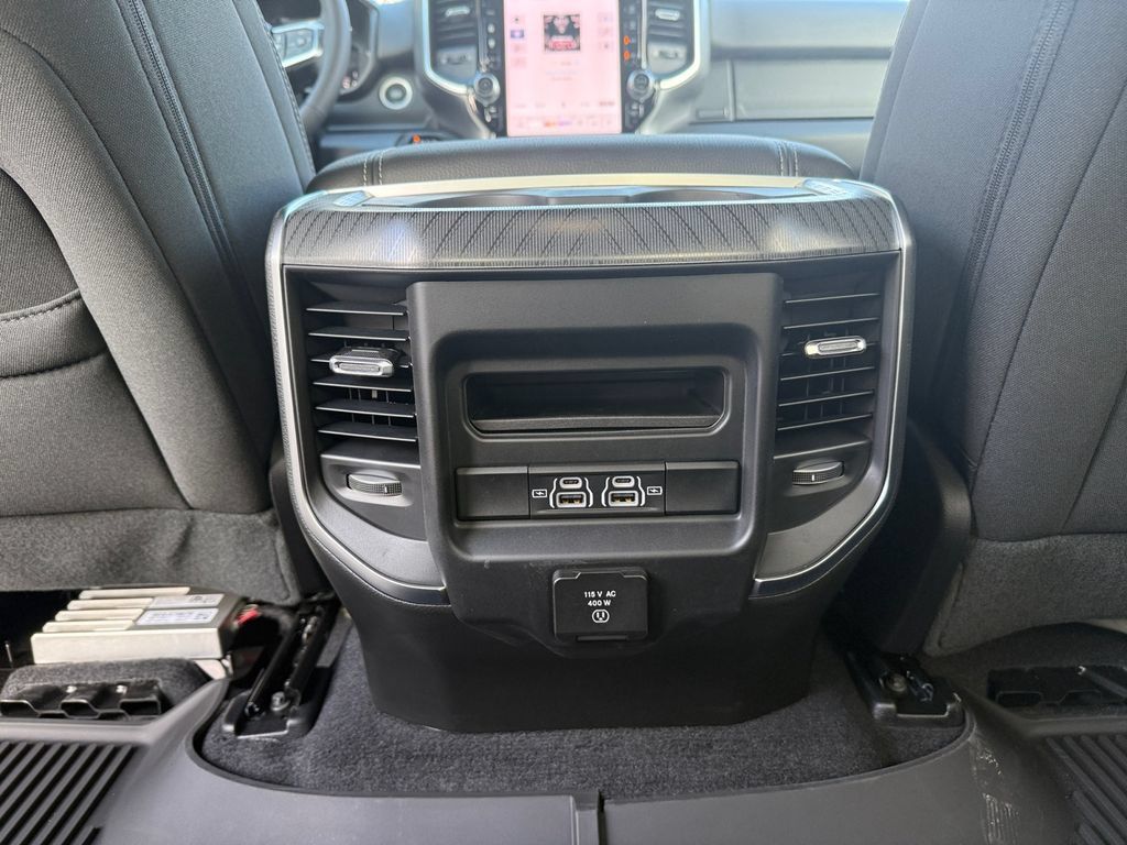 New 2025 RAM 1500 Big Horn AWD/4WD image 29