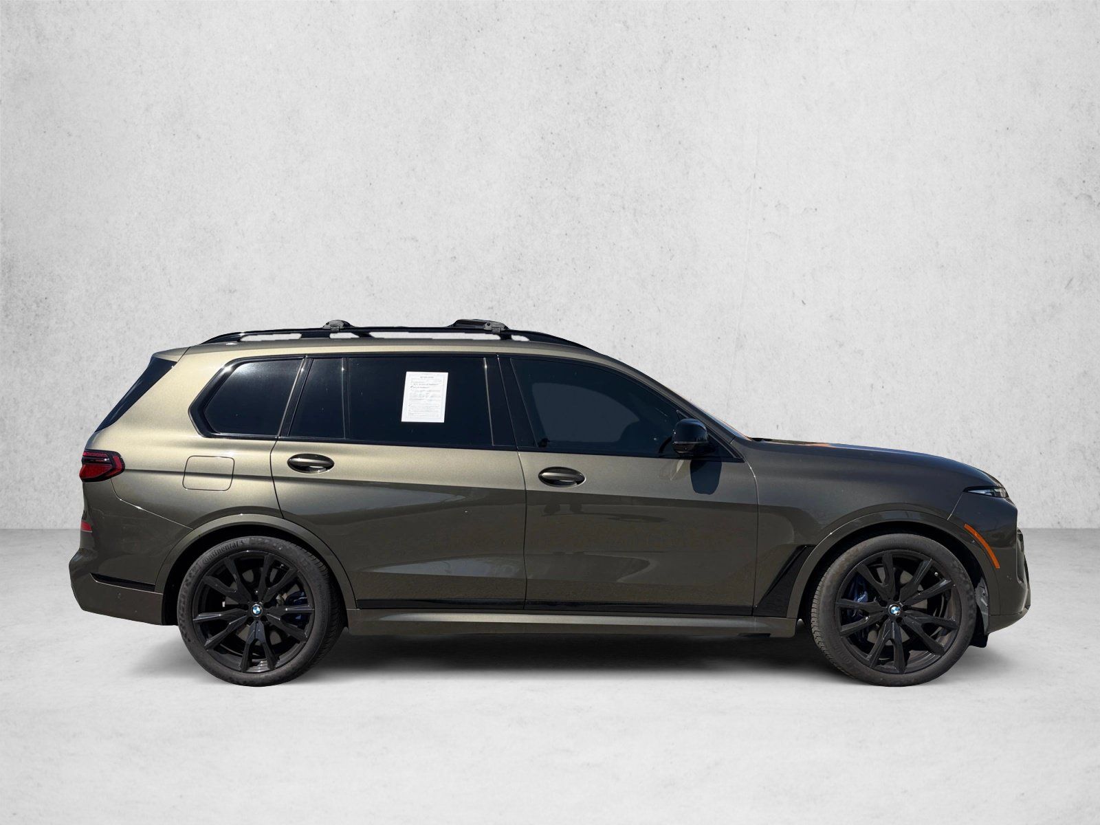 Used 2025 BMW X7 M60i AWD/4WD image 4