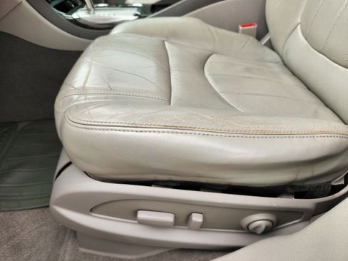 Used 2013 Buick Enclave Premium w/ LPO, Cargo Convenience Pkg image 22