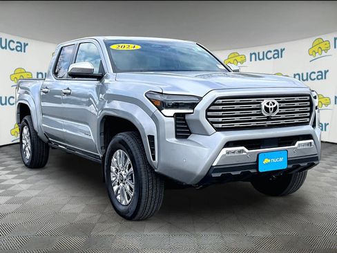 Used 2024 Toyota Tacoma Limited w/ Limited Package (LT) image 1