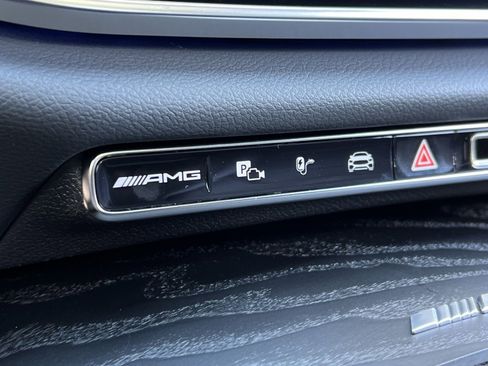 New 2026 Mercedes-Benz E 53 AMG e 4MATIC Sedan image 34