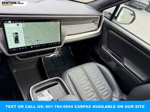 Used 2025 Rivian R1T Adventure image 21