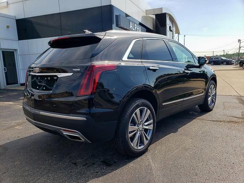 Used 2025 Cadillac XT5 Premium Luxury image 7