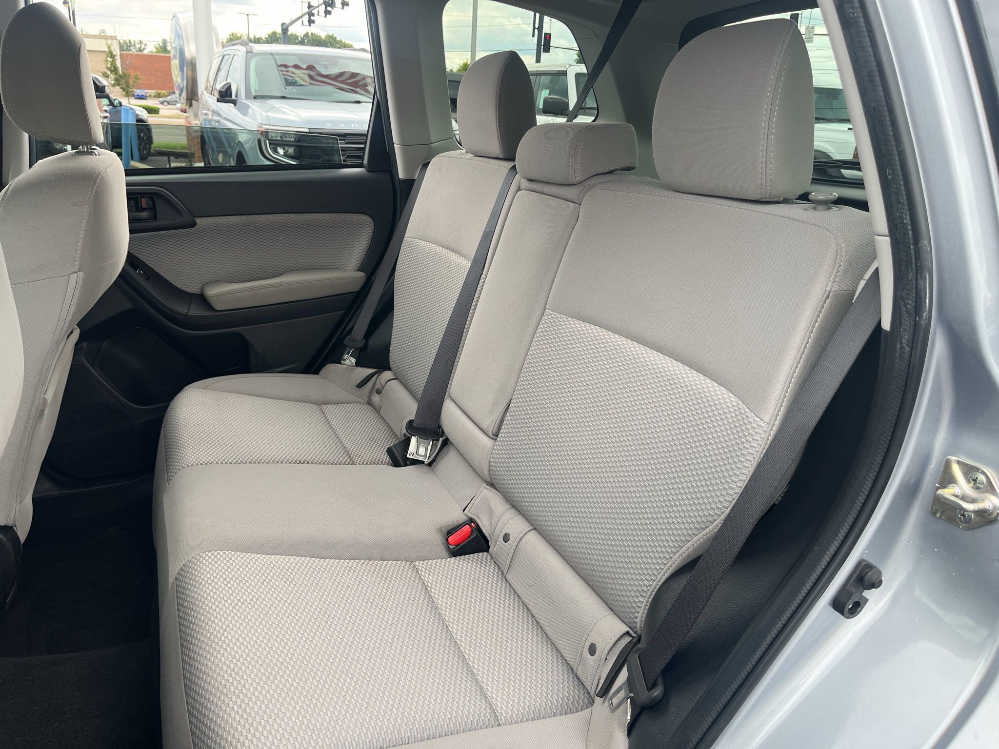 Used 2017 Subaru Forester 2.5i Premium AWD/4WD image 28