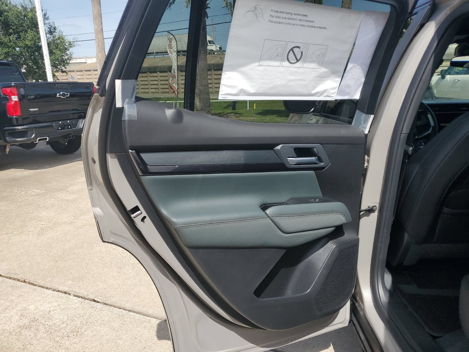 New 2027 GMC Terrain AT4 w/ LPO, Floor Liner Package AWD/4WD image 14