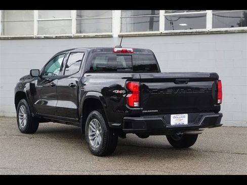 Used 2026 Chevrolet Colorado LT w/ LT Convenience Package image 21