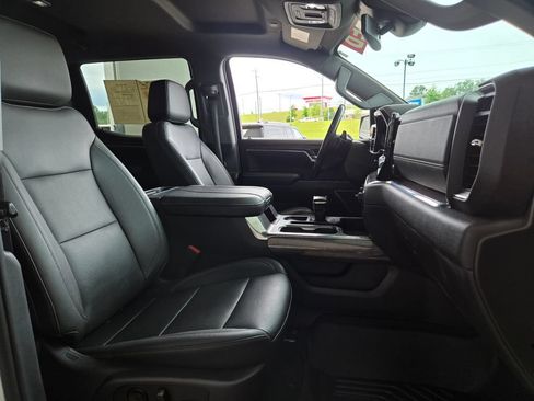 Used 2023 Chevrolet Silverado 1500 LTZ w/ LTZ Convenience Package II AWD/4WD image 21
