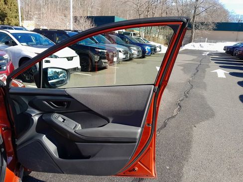 Certified 2025 Subaru Crosstrek 2.0i Premium AWD/4WD image 35